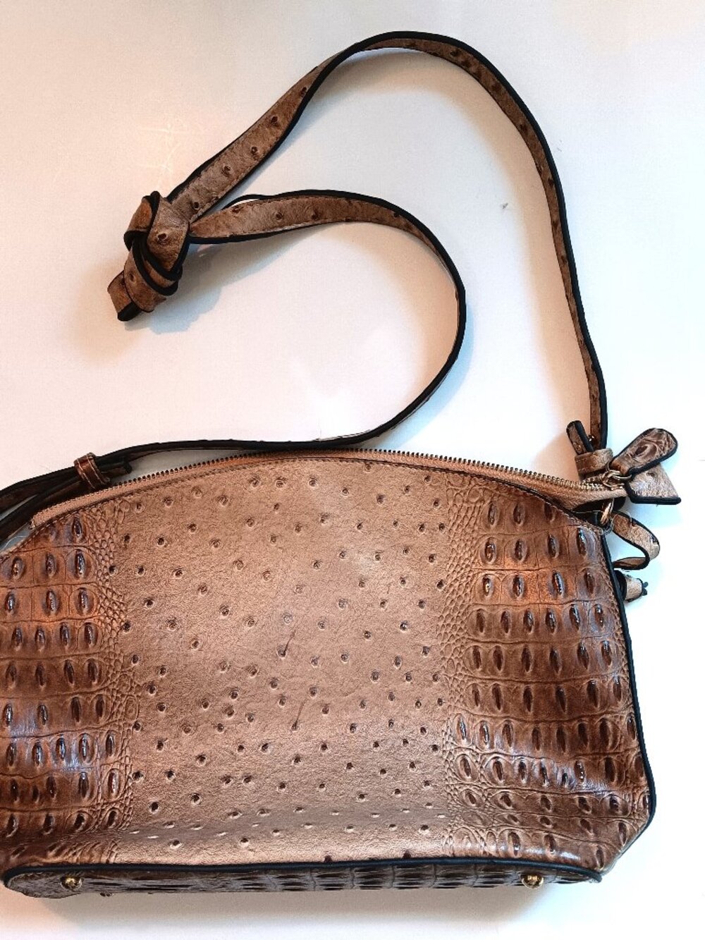 Beige Faux Ostrich Crocodile Textured Crossbody Black Silhouette Bird Lining - Picture 3 of 7